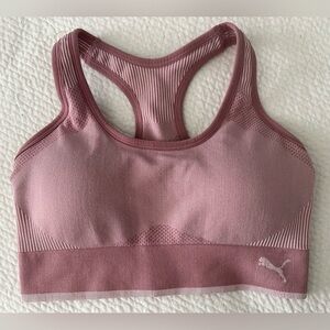 Women’s Puma Sports Bra -Size Small